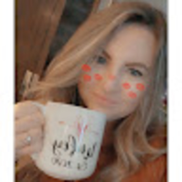 Meet your Posher, Kelcie - Picture 1 of 1